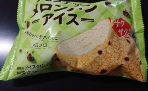 ファミマ チョコチップ メロンパン アイス