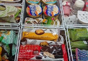 フレンチトースト アイスバー コンビニ どこで売ってる