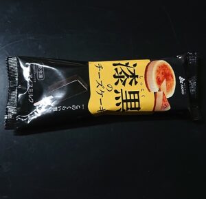 漆黒のチーズケーキ どこで売ってる コンビニ